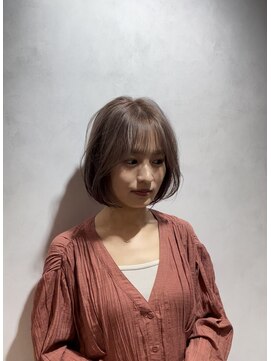 アッシュ 浜田山店(Ash) 顔周りが可愛いいボブ