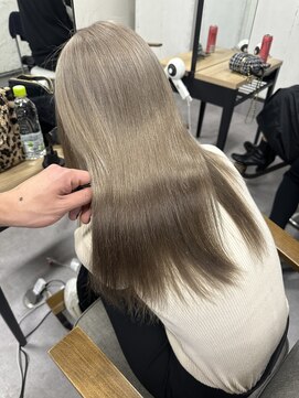 スワイ(SWAY) グレージュ/ダブルカラー/髪質改善/ケアブリーチ/エクステ/岡山