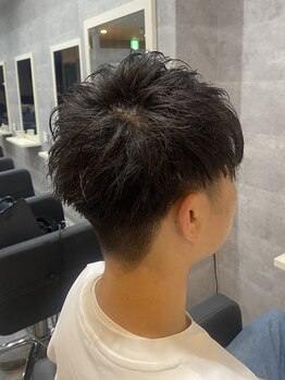 リクノス(Lychnus)の写真/【布施駅徒歩５分/隠れ家サロン】計算されたカットで、第一印象UP★男性ならではのお悩みも解決！