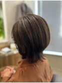 癖毛を生かした収まりショートボブ