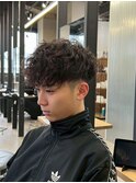 スペインカール ハイライトカラー　メンズカット　メンズパーマ