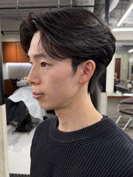 ニコ トウキョウ 渋谷(nico TOKYO) 刈り上げセンターパートテーパーフェードカットニュアンスパーマ