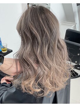 アライブ キチジョウジ(ALIVE Kichijoji) ALIVE吉祥寺 デザインカラーバレイヤージュ外ハネボブローライト