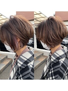 モニュメント(Monument) 長めバングショートボブ