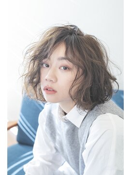 ザ ブリンク(THE BLINK) 寝癖のようなルーズヘア