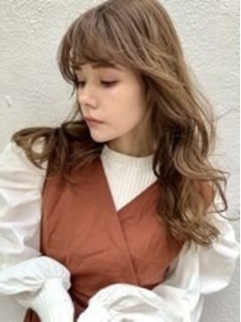 ヒート バイ アンカットラウンジ 渋谷(HEAT by UNCUT&LOUNGE) ☆ベージュカラーでオトナミディアム　HEATbyUNCUT&LOUNGE渋谷