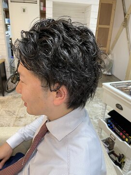 コンチャス(Conchus) ちょい濡れゆるウェーブ