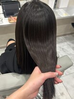 キング(K!ng)&nbsp;縮毛矯正髪質改善ハイライトレイヤーカット楠葉美容室エクステ