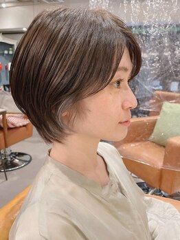 エクラ(eclat)の写真/ショートはフォルムが大切！骨格や髪質に合わせたカットで、あなたの魅力を引き出すショートヘアをご提案☆