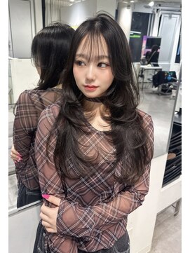 ユーフォリア 渋谷グランデ(Euphoria SHIBUYA GRANDE) 韓国ヘア レイヤーカット ダークグレー SAYAKA