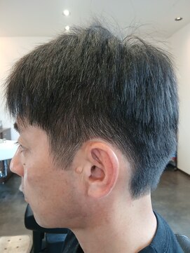 サン(Sun) ソフトに仕上げたショートヘアー