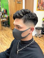 ヘアスタジオ ロメオ(hair studio Romeo)&nbsp;七三フェードハイライトホワイトメッシュ