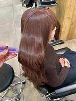 ロマリア(Lomalia) イメチェン/ピンクベージュ/ツヤ髪/前髪/表参道/原宿