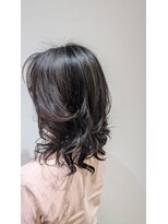 ルカルム(Le Calme) ミディアムクリープパーマ