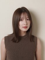 ロッカ 銀座中央通り店(LOCCA)&nbsp;骨格診断で似合わせる艶髪ミディアム×顔まわりレイヤー