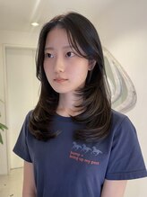 イト(ito) 【 ito / 梅田 】ミディアムレイヤー×ダークブラウン