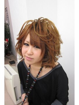 美容室イーナ(e na) 上品★スジ盛り