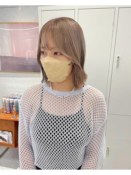 ローウェ 渋谷(Louwe) ミルクティーベージュ