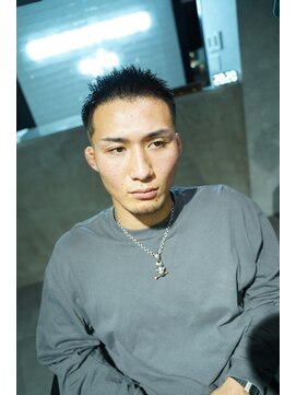 クロムトウキョウ ザ バーバー ネオン 新宿店(CHROM TOKYO the Barber ne/on) 新宿スパイクスキンフェード