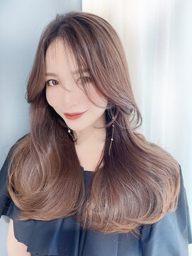 ボヌール 銀座並木通り店(Bonheur) ［stylist芹原］シナモンベージュ×韓国風くびれヘア