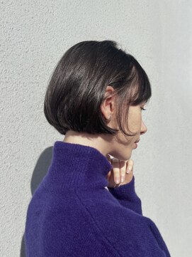 アン(un) リップライン/ミニボブ