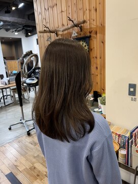 ディッシュ 五反田(dish) 赤みを抑えたマットベージュ・ブリーチなしベージュ