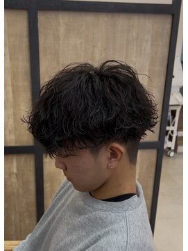 メンズギフト(men's GIFT) 刈り上げツーブロック波巻きスパイラルパーマメンズマッシュ