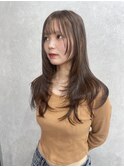 レイヤーカット×ベージュ