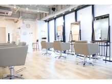 アグ ヘアー リリー 西田辺店(Agu hair Lily)