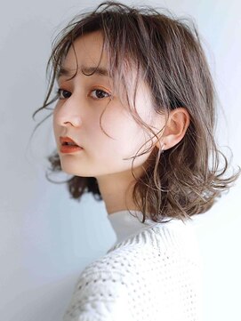 ヘアリゾート粋 トゥジュ 池袋東口店(tujuh) ミディアムレイヤー/ウェットヘア/ヘーゼルブラウン