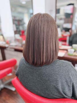 カラーズアンドロッソ(Colors&Rosso) ふわっとツヤ感ボブ