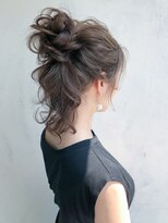 カフネ(CAFUNE)&nbsp;【guest snap】お団子ポニーテール