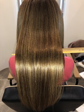 アールサロン アオヤマ(Rr SALON AOYAMA) サファイアミネコラ