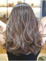 レン(Re:N)&nbsp;グレージュセミロング