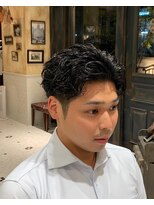 ルドローブラントオオサカ(LUDLOW BLUNT Osaka)&nbsp;【LUDLOW BLUNT】ツーブロック 黒髪パーマ アップバング