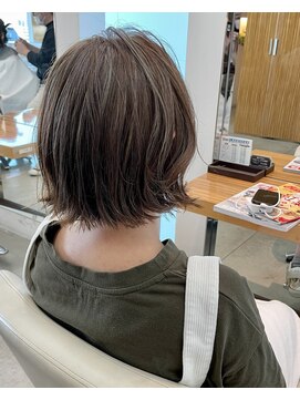 カッツ 笠岡店(CUT S) 白髪ぼかし　ハイトーン