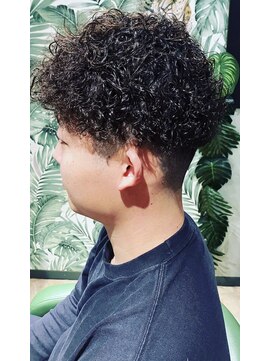 マドゥーズ ヘアショップ(Madoo's hair shop) プードルパーマ