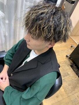 ティーズ アカサカ(T's AKASAKA) ツイストスパイラル メッシュ ハイライト