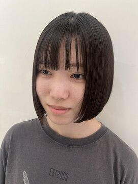 マカロンコワフュールドウシワカマル(macaron coiffure de ushiwakamaru) ナチュラルボブ