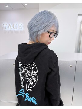 テイス 新宿(TACE) ブルーシルバー[ネビージュ/黒髪/小顔/新宿]