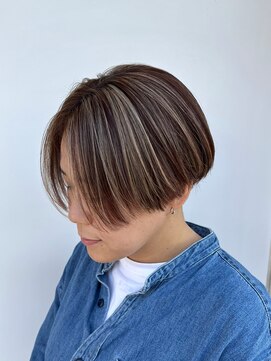 リングバイモアムー(Ring by Moremuu) イッシー　ショート　ハイライト