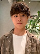 ステラ(STELLA)&nbsp;マッシュショート ツイストスパイラルパーマ ブラウン マッシュ