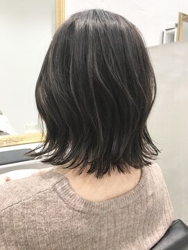 エマ(emma) 人気！肩ライン切りっぱなしボブ☆