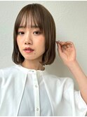 ワンレンボブ/アッシュベージュ/大人ガーリー透明感カラーp上尾