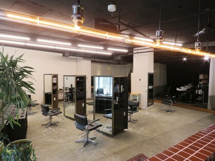 サヴァ ケヤキ(SAVA keyaki)の写真