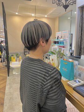 シャンプーボーイ セントラル 博多(SHAMPOO BOY central) アンブレラ×マッシュショート