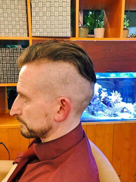アムールピコ 浦安(Amour Pico) barber style
