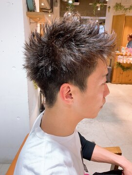 エミュ 新宿(emu) 刈り上げ ツーブロ     ユーレルム新宿 川田