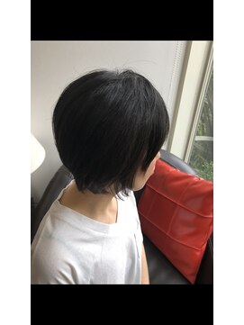 イビザ(IbizzA) 大人ショートヘア