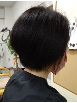 カットブース ティントン(t!mg tomg) ショートグラポブ